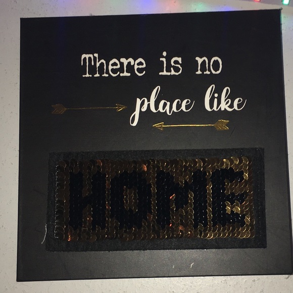 Wall hangings - Picture 6 of 6